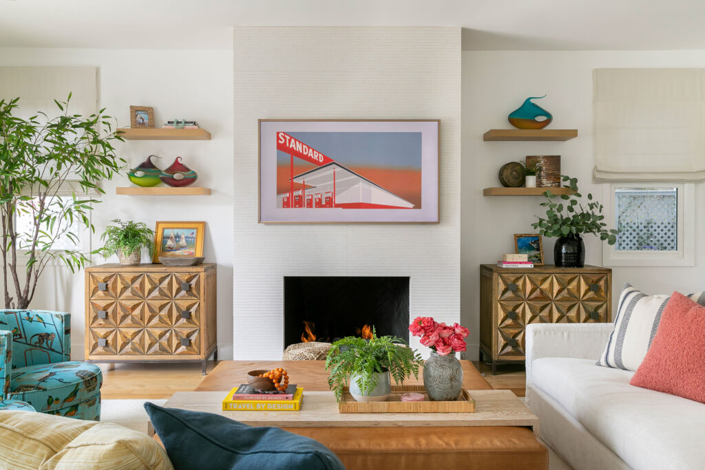 Great Room in Balboa Island Cottage by Blackband Design