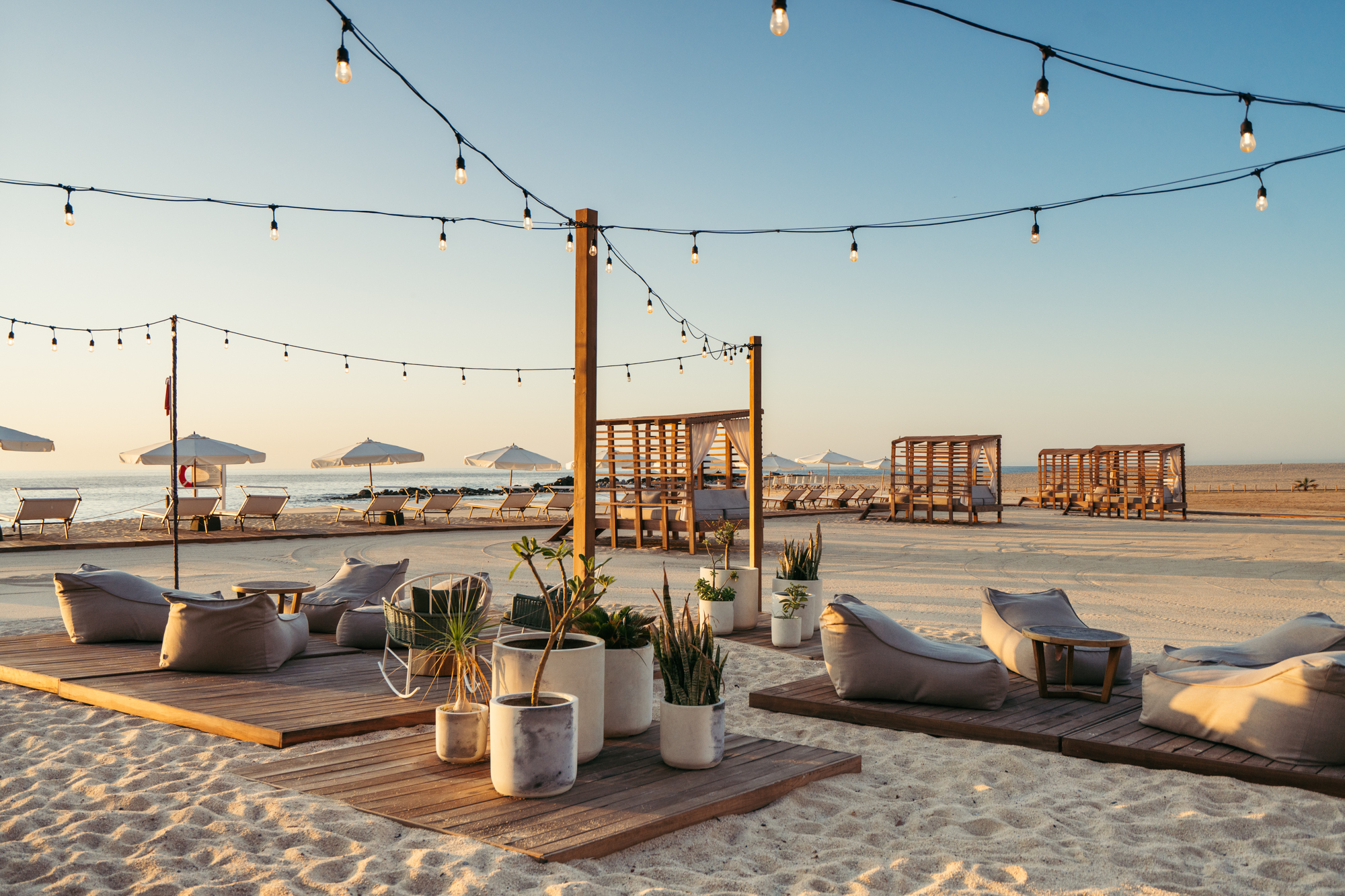 enclave-beach-club