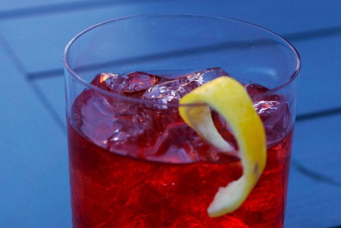 Different Pointe of View Negroni