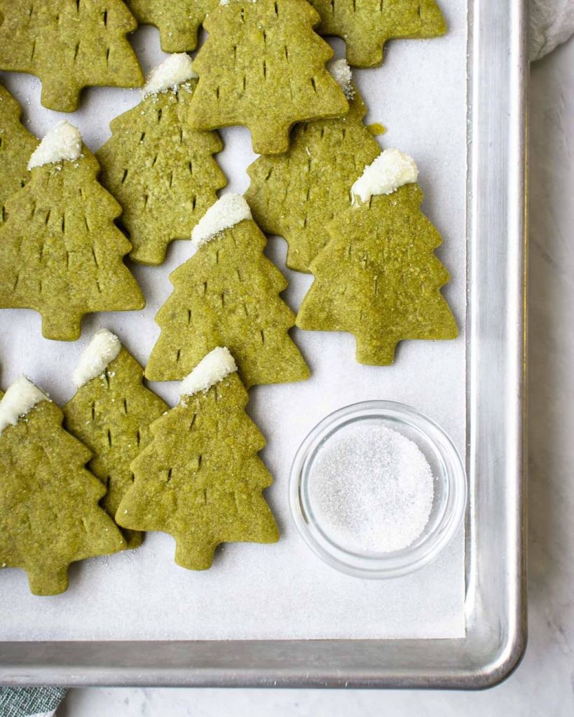 These Win the Award for the Most Adorable Holiday DIY Cookie Designs