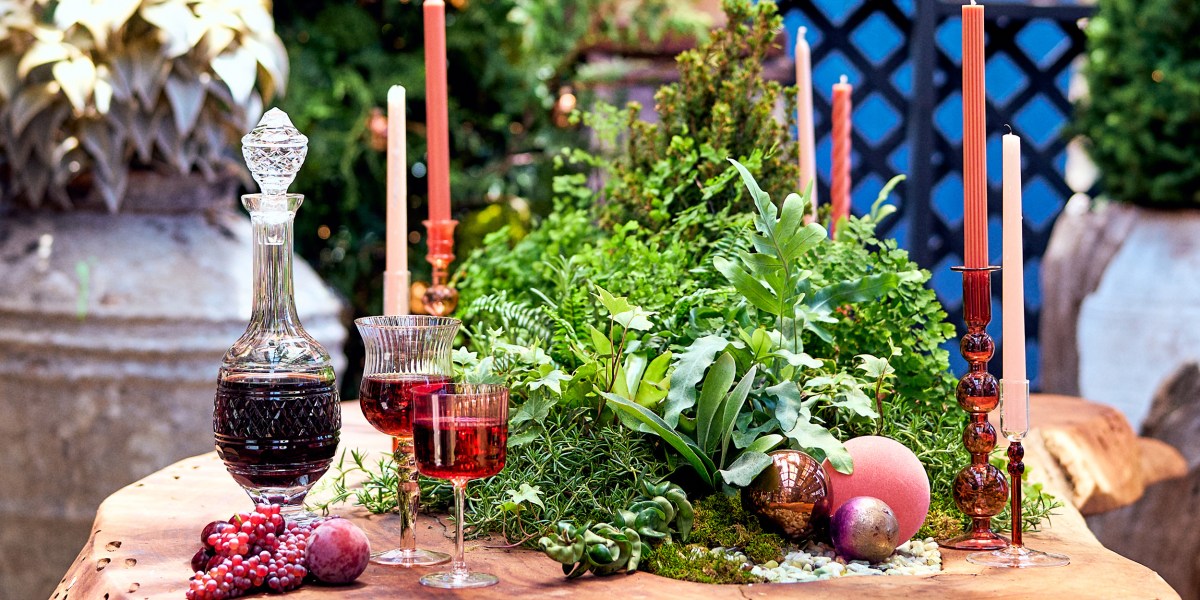 Rolling Greens Centerpiece