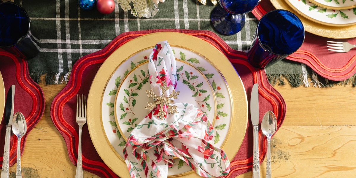 Holiday Table Setting Peggy Haddad Interiors