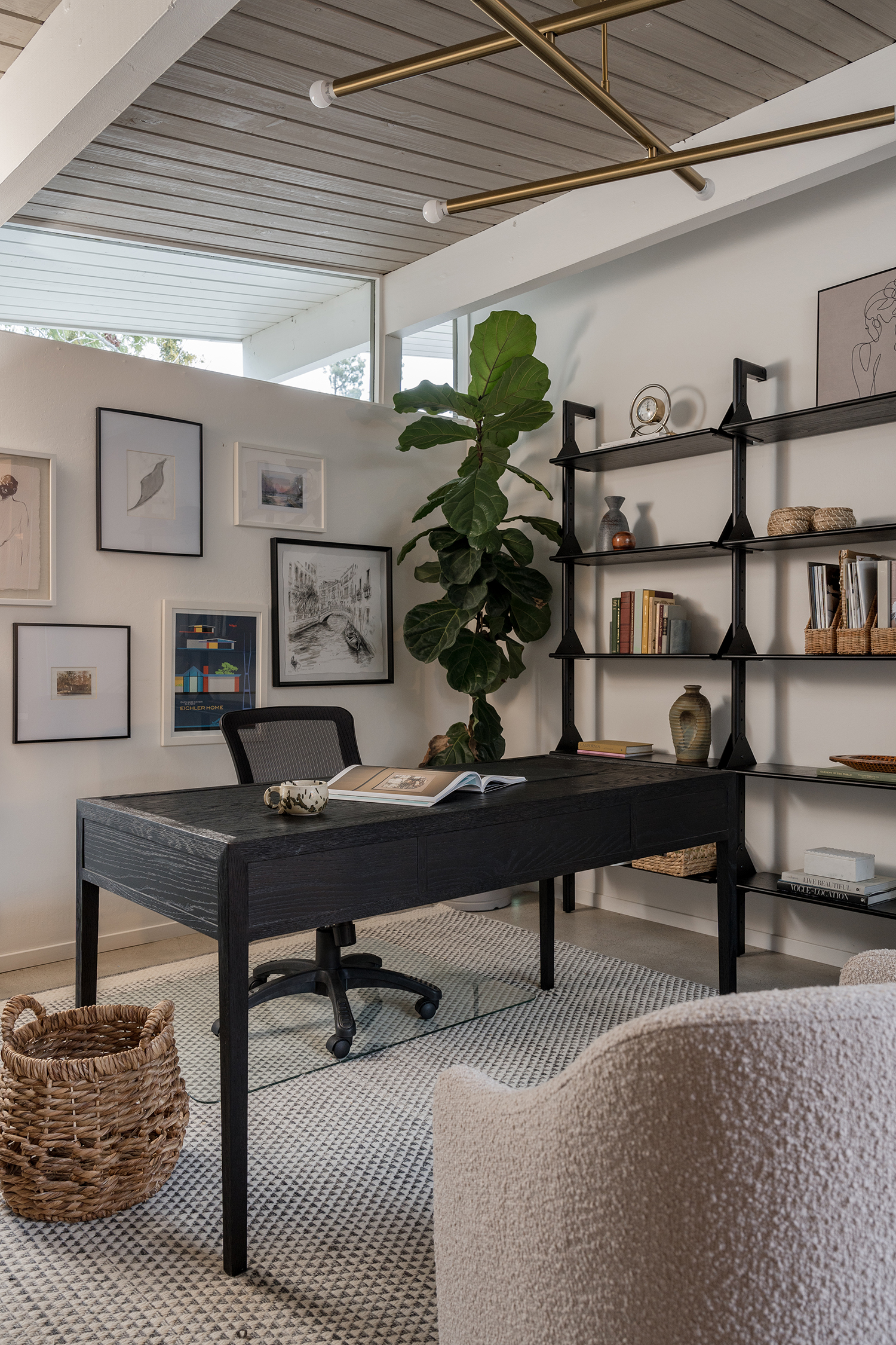 Home Office in Thousand Oaks Eichler by Sophia deDomenico Et Sal Interiors