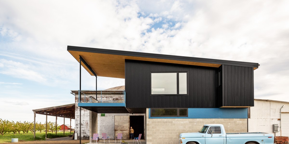 cloud-ranch-washington-farm-building-weekend-retreat