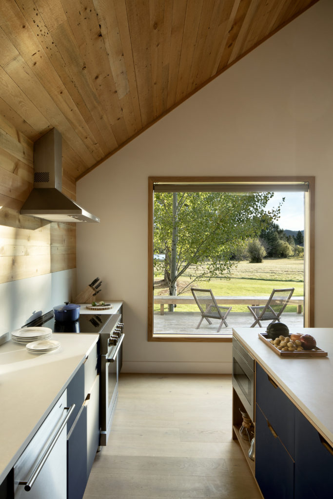 kitchen window view black butte ranch