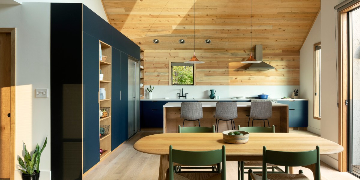 open kitchen hacker studio black butte ranch