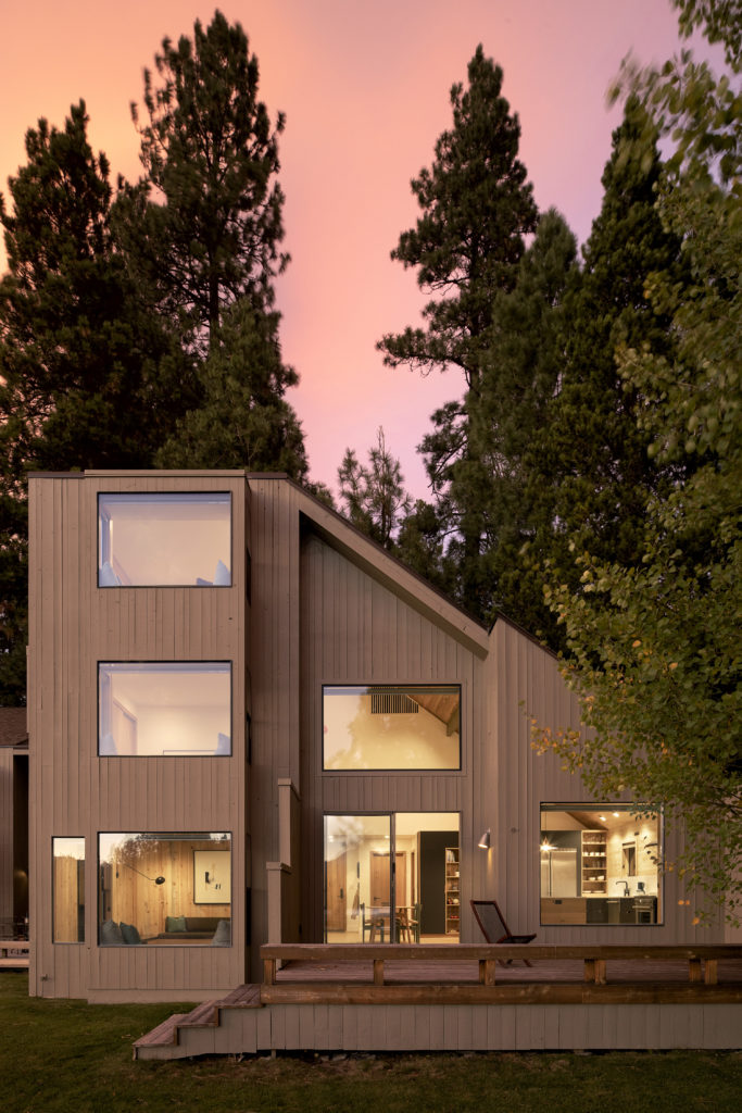 condo exterior 70s style black butte ranch