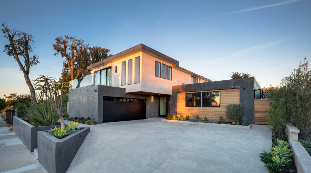 laguna-beach-modern-family-house-exterior-anders-lasater-architect