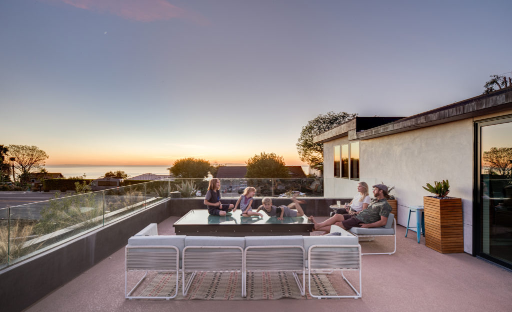 laguna-modern-roof-deck