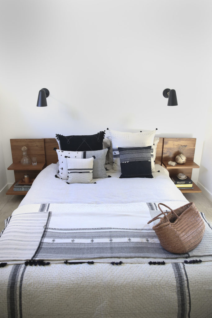 malibu-surf-shack-bedroom-parachute-linens