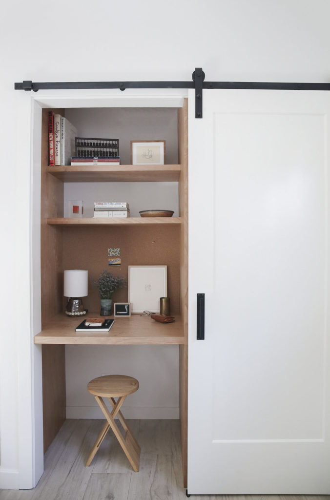 cloffice-writing-nook-malibu-surf-shack