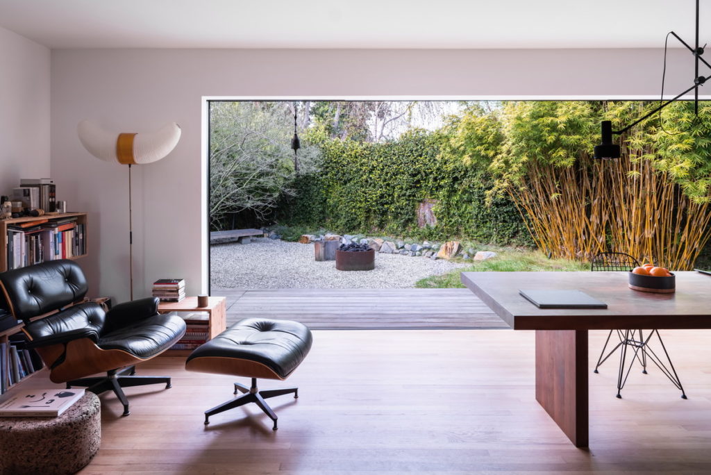 mar-vista-back-garden-takashi-yanai