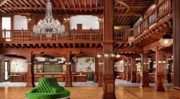 Hotel Del Coronado Lobby