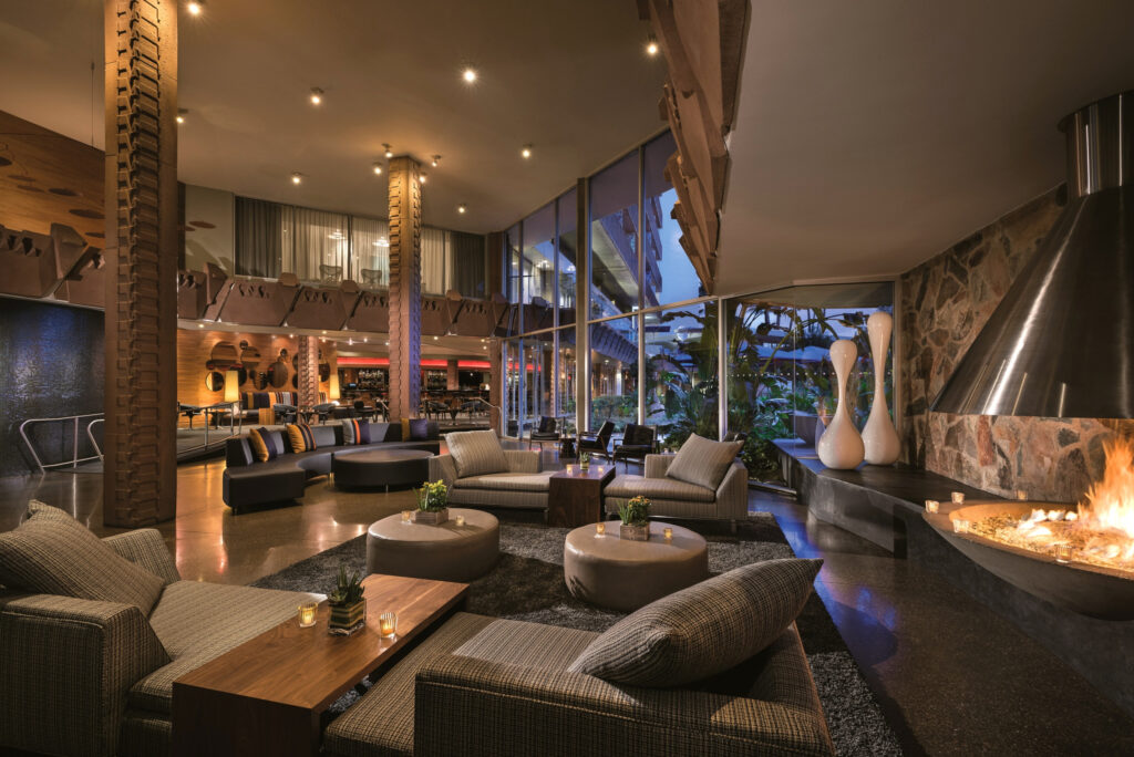 Hotel Valley Ho Lobby