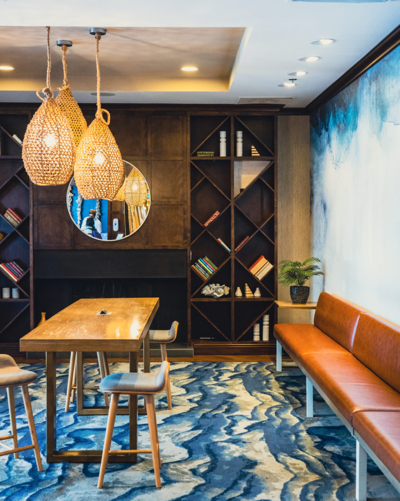 jamaica bay inn marina del rey lobby