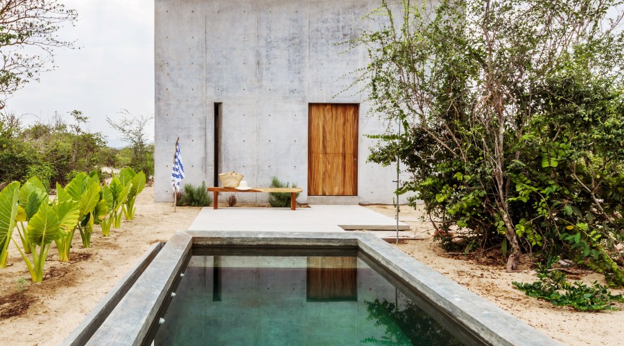 concrete-micro-house-casa-tiny-mexico