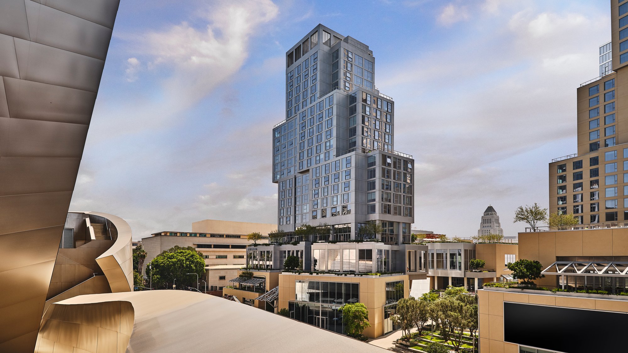 exterior-of-conrad-los-angeles