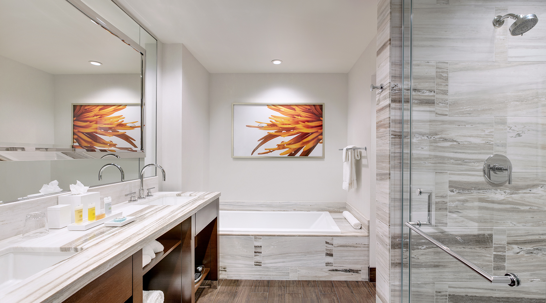bathroom-hotel-at-graton-resort-casino