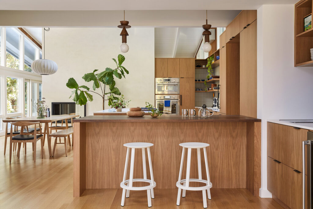 Kitchen Peninsula in Marin House by Cathie Hong