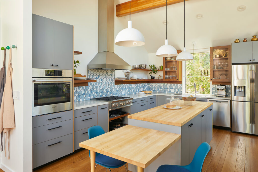 Kitchen in Ranch House by Ogawa Fisher Architects