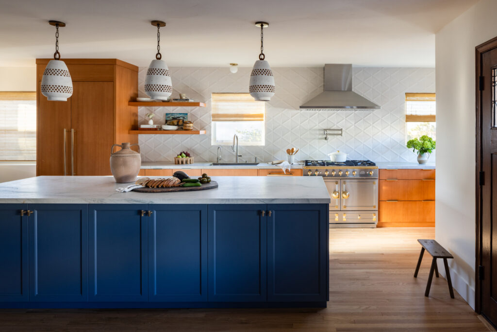Kitchen in San Diego Bungalow by Keri Michelle Interiors