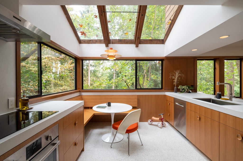Before & After: This Kitchen Had Plenty of Natural Light But Needed a Serious Style Upgrade