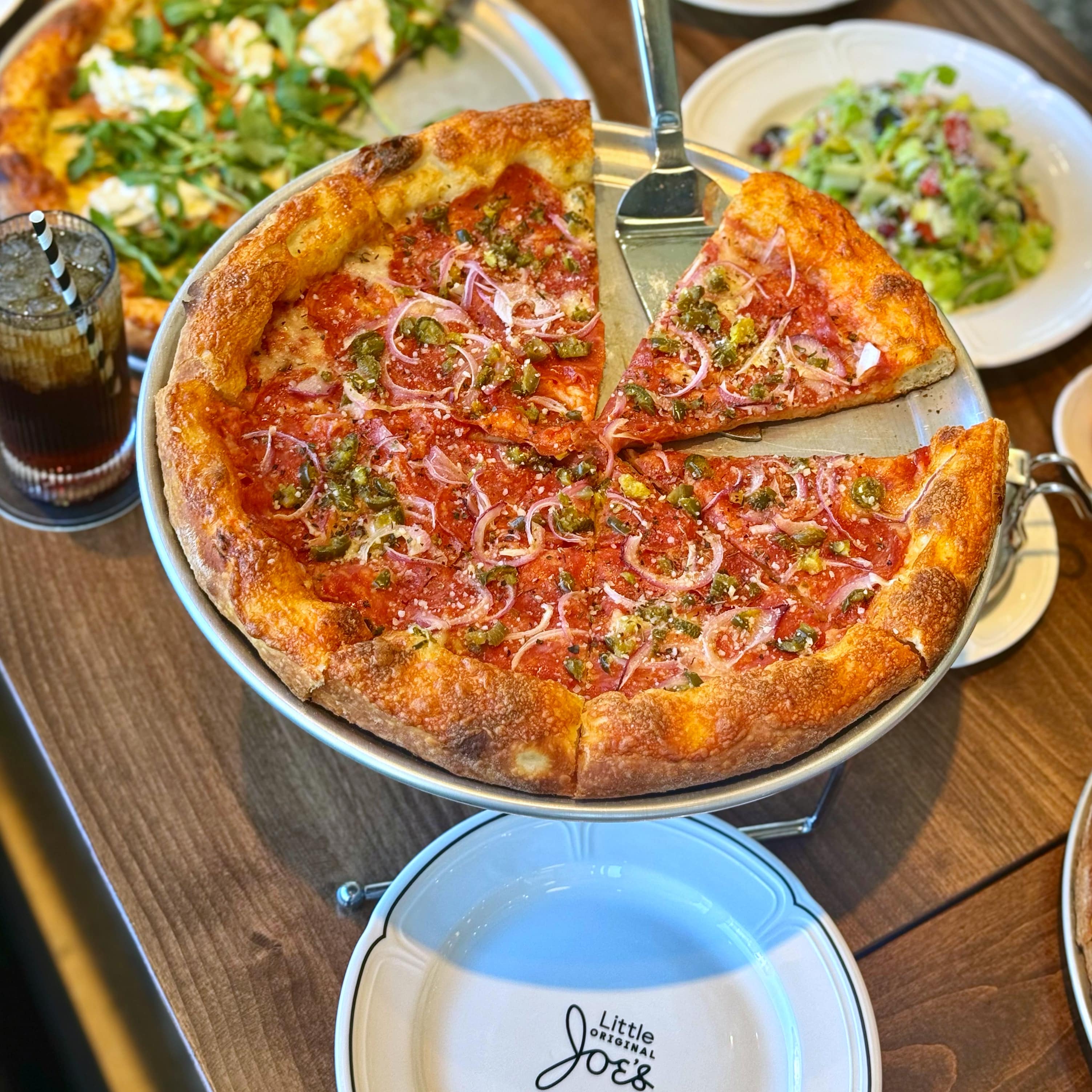 little-original-joes-marina-spicy-mike-pizza