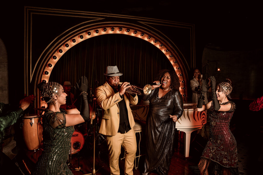 A Band Plays at La Botica