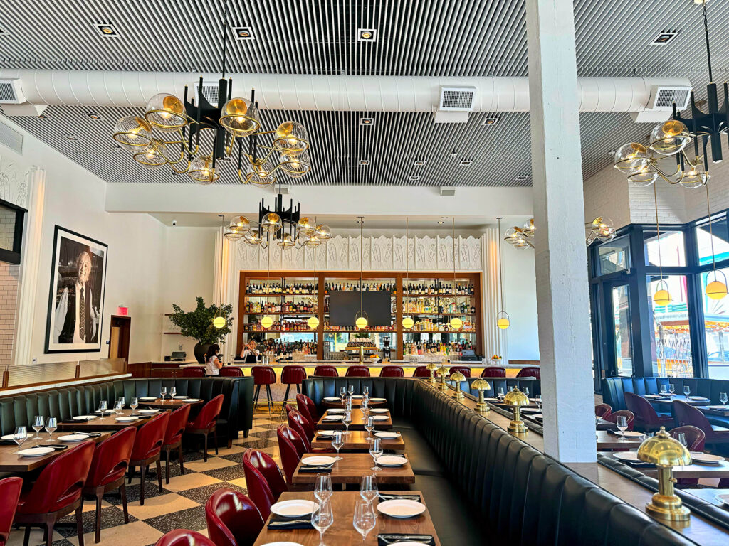 Little Original Joe's Dining Room