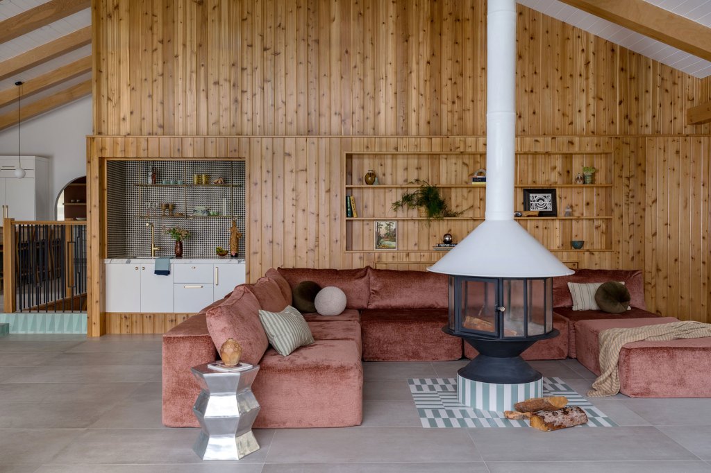 This Untouched ’70s Lake House Got a Fresh and Groovy Update