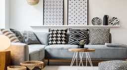 Living Room Decor Plates on Walls