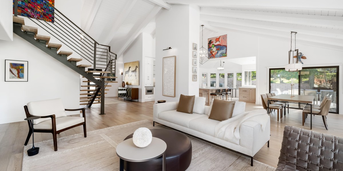 Living Room Listing Photo from Lindsay Harn