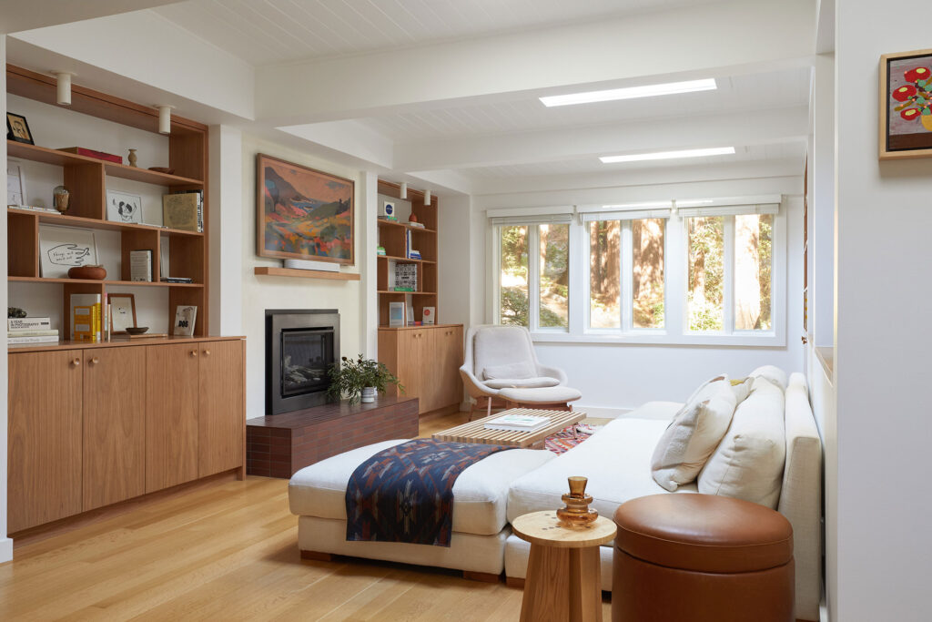 Living Room in Marin House by Cathie Hong
