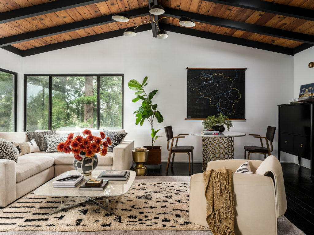 Living Room in Nureed Saeed Home