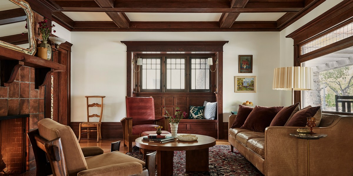 Living Room in Pasadena Craftsman by Jamie Haller