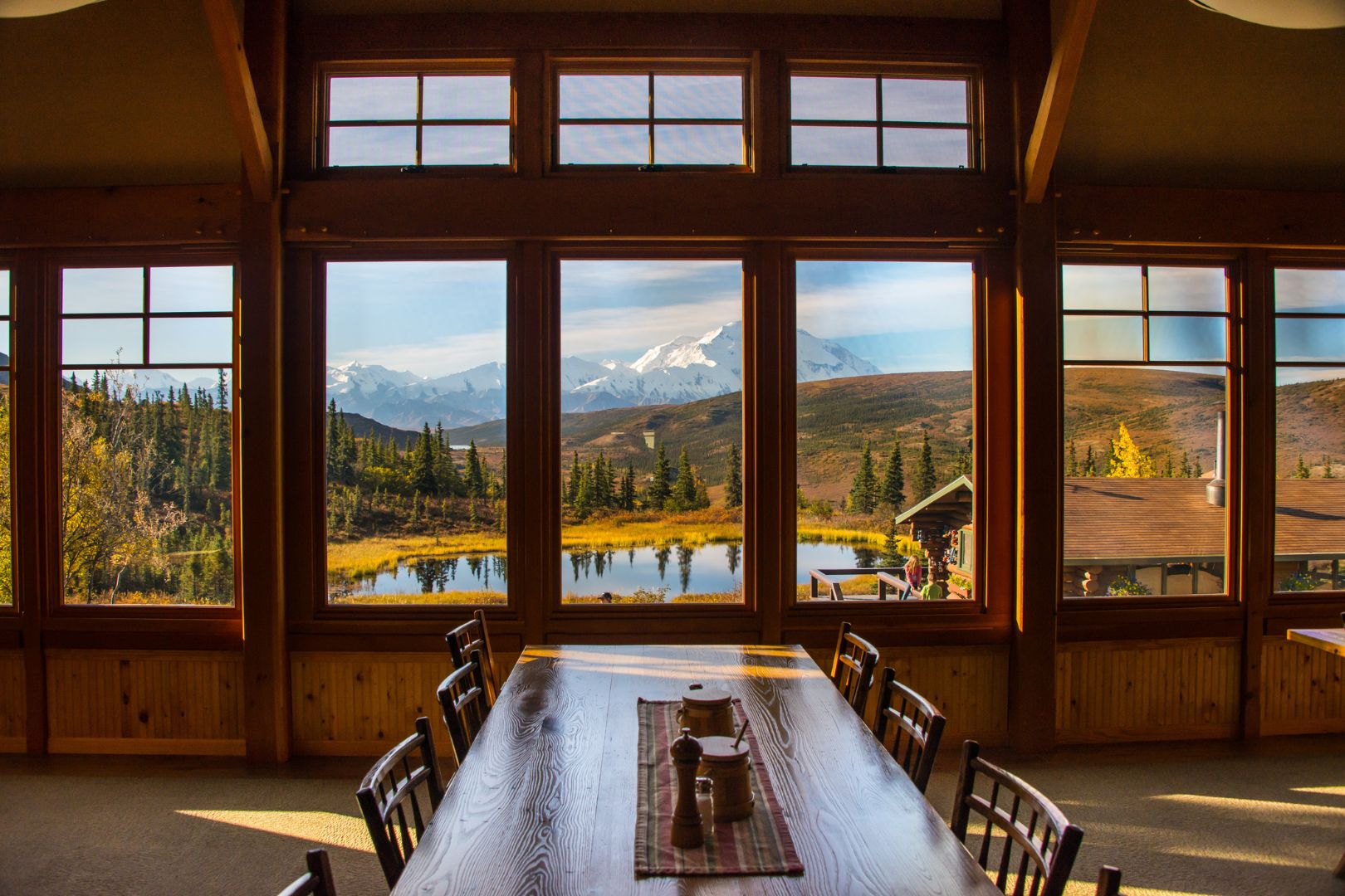 potlatch-camp-denalis-timber-frame-dining-hall
