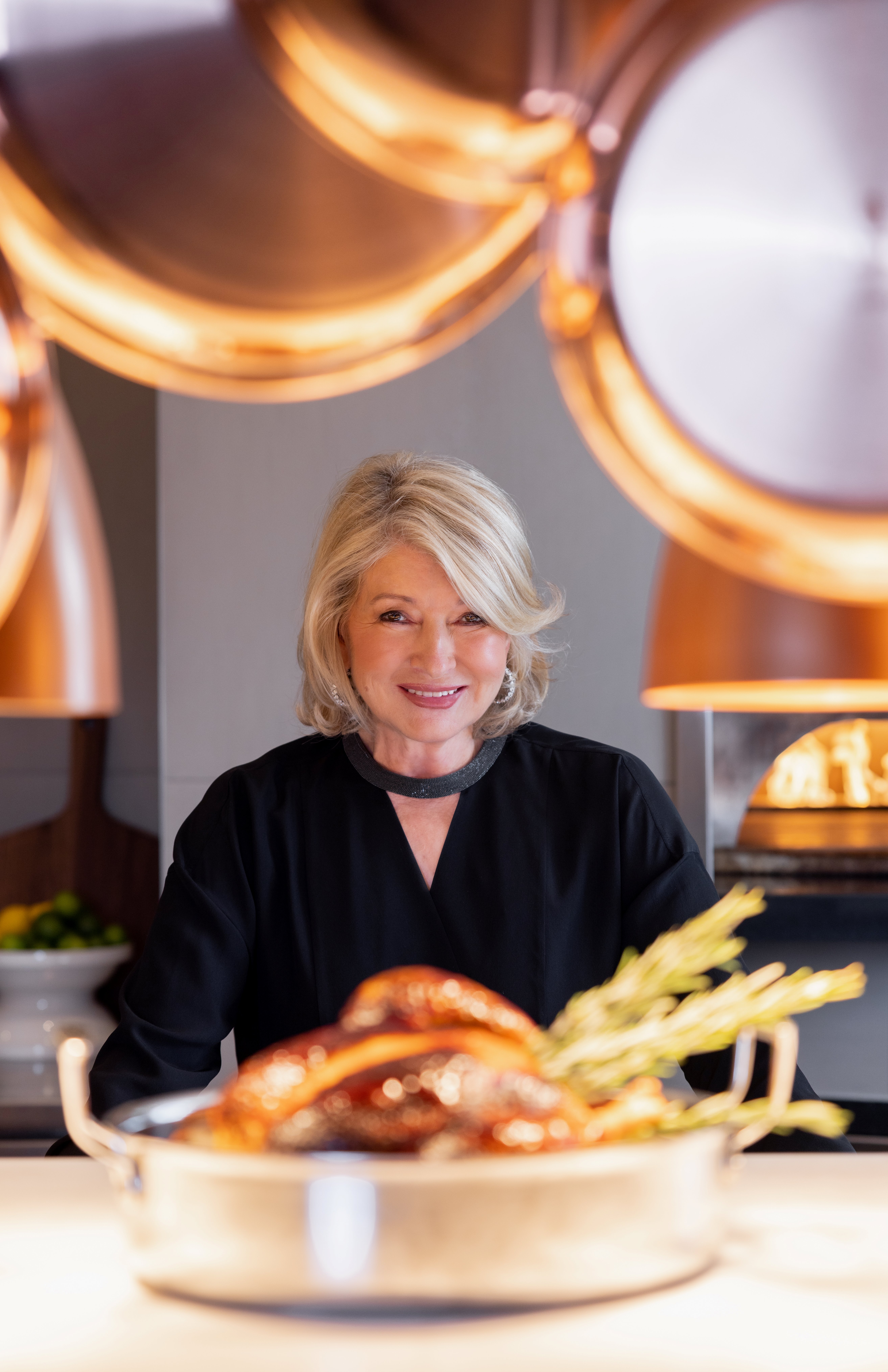 martha-stewart-with-roast-chicken-at-the-bedford-by-martha-stewart-at-paris-las-vegas