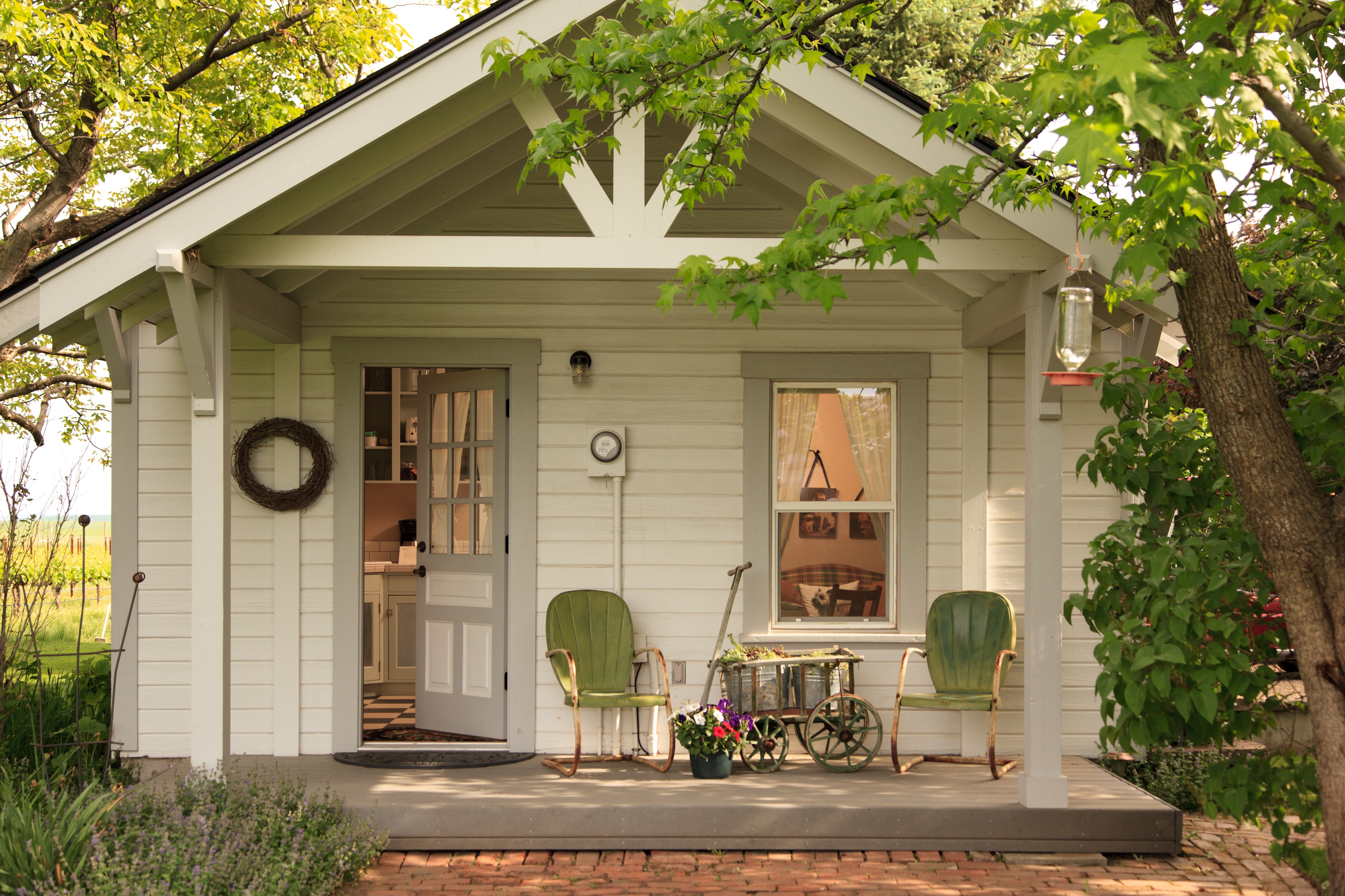 the-bunk-house-is-a-charming-cottage-that-once-housed-the-farms-hired-hands