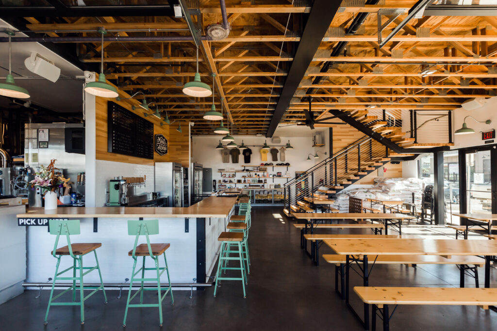 Mahalo Aleworks Taproom