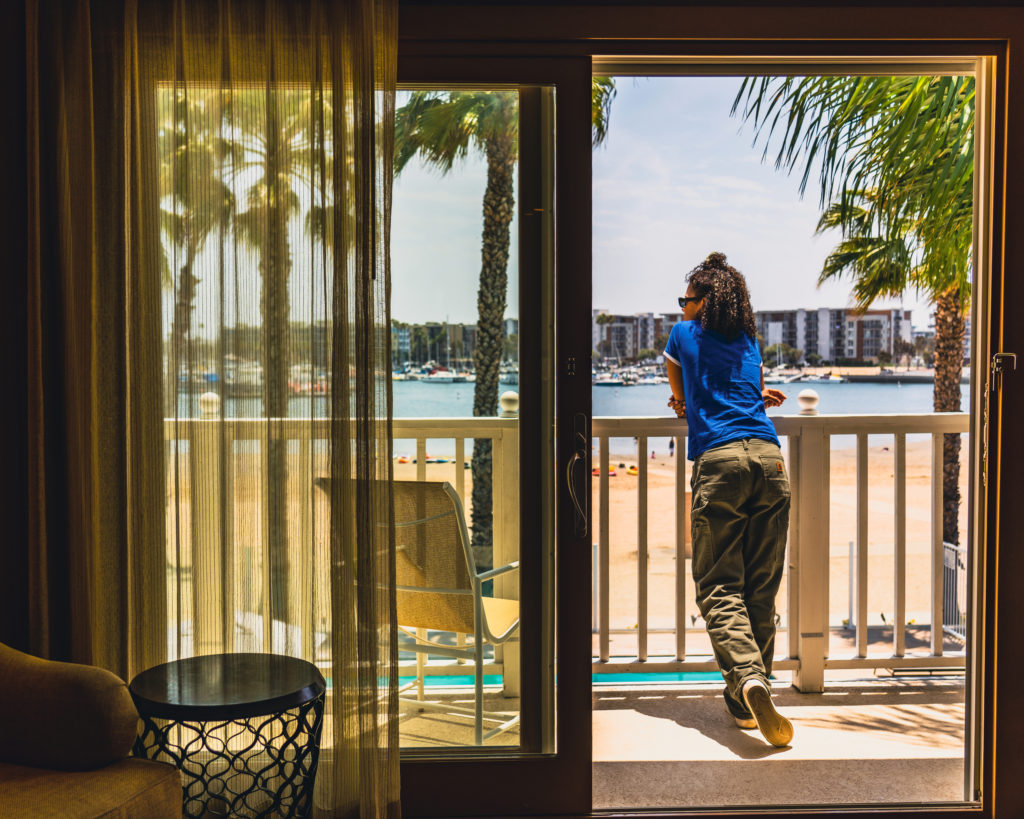 marina del rey jamaica bay inn balcony view