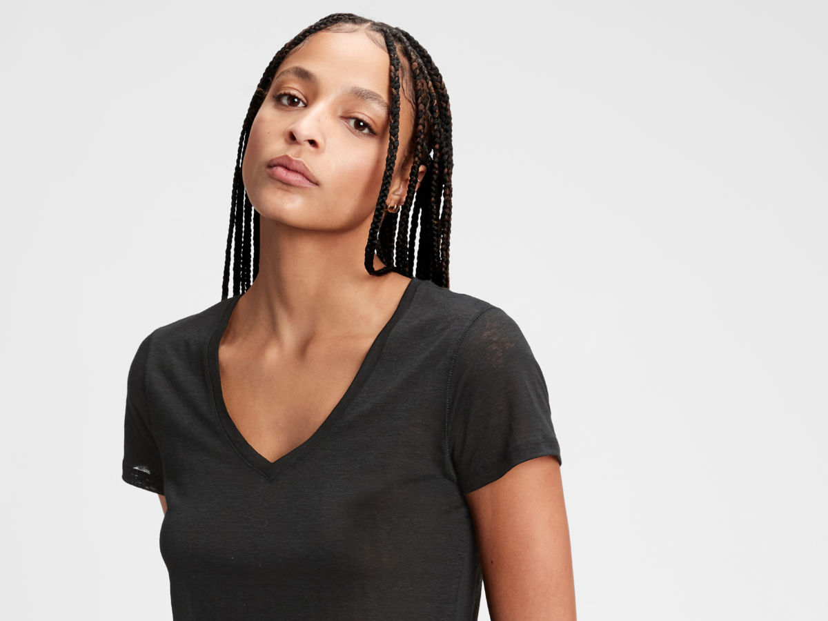 Gap Linen V-Neck Shirt