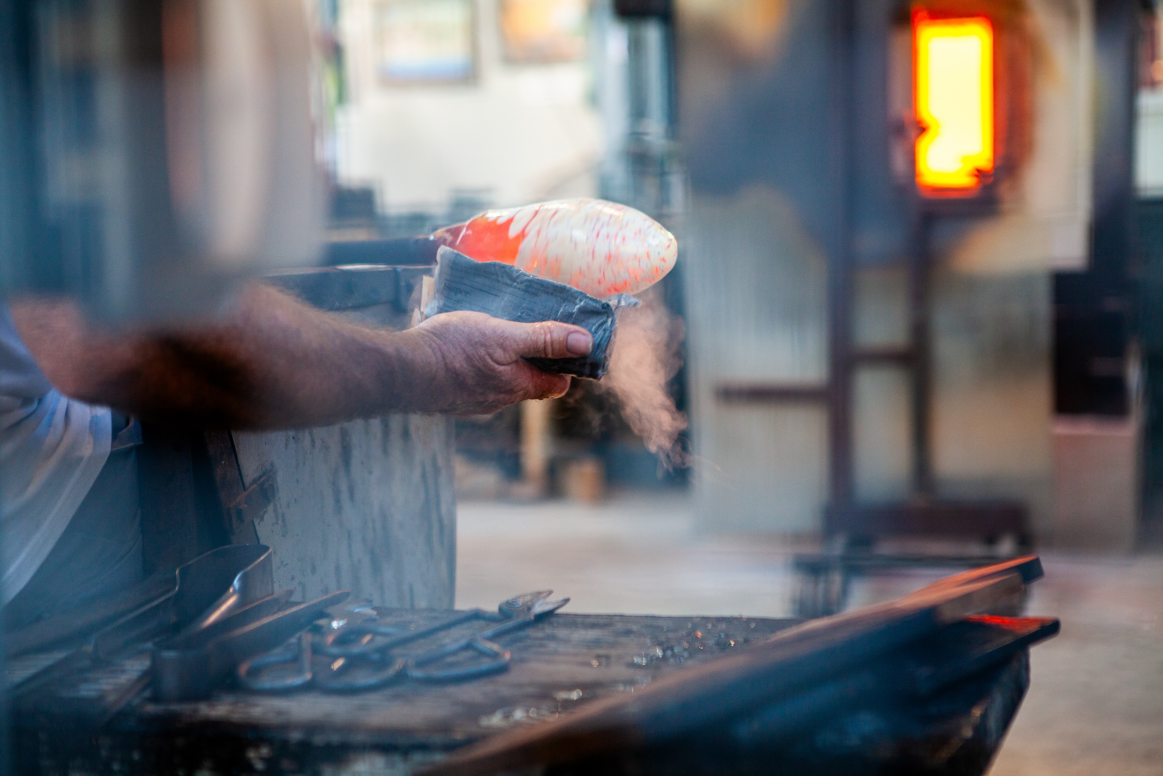 glass-blowing-demonstration