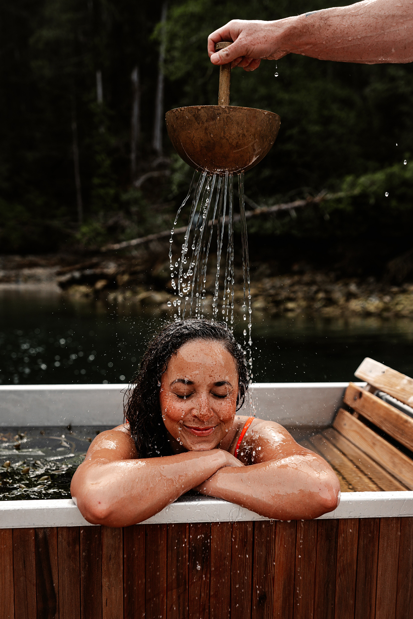Moon Jelly Bathhouse