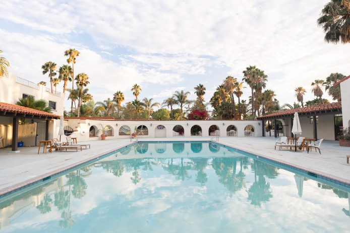 Murrieta Hot Springs Oasis Pool