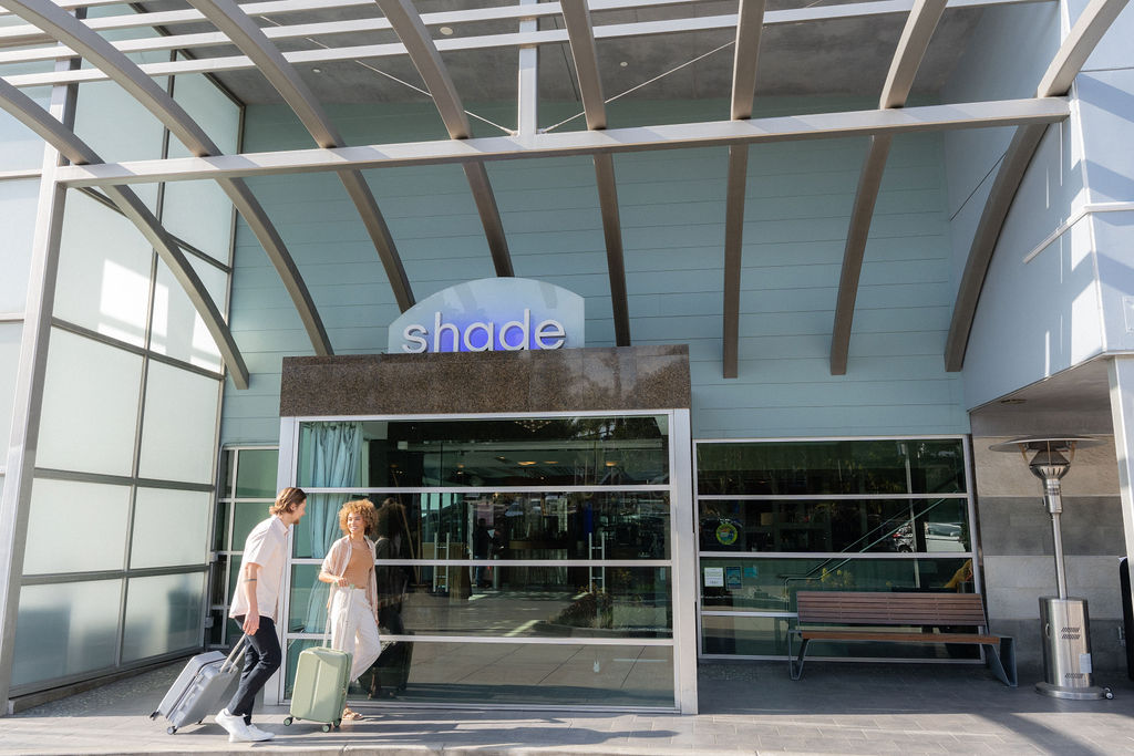 shade-hotel-entry