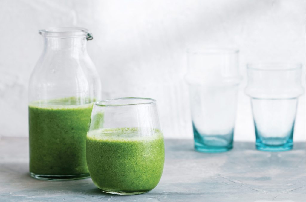Shake up Your Smoothie Game with These Tasty Hacks