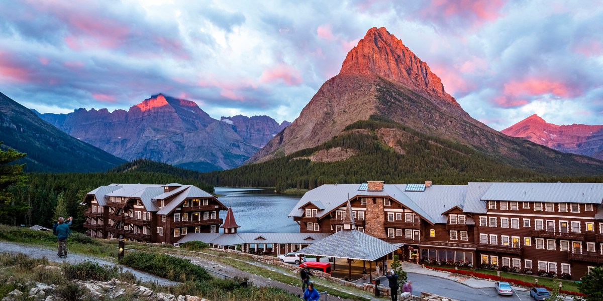 Many Glacier Lodge