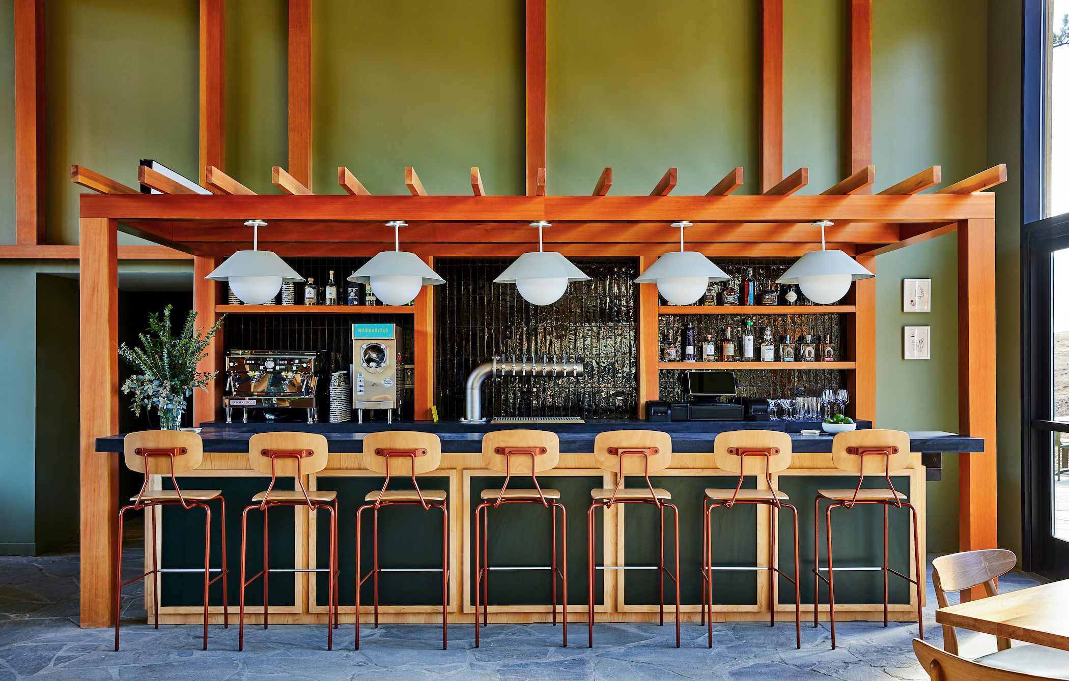 trailborn-rocky-mountains_casa-colina-bar