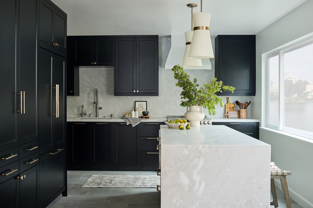 A Bad Layout Was Ruining This Oakland Kitchen—Here’s How a Designer Saved It