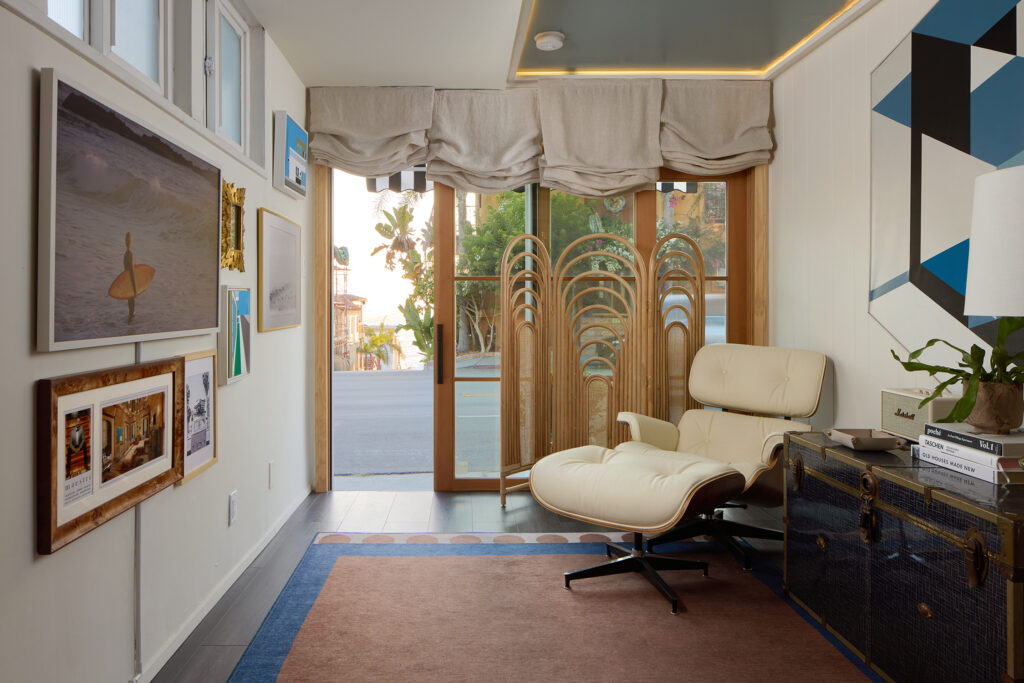 Office Seating in Manhattan Beach Bungalow by Maestri Studio